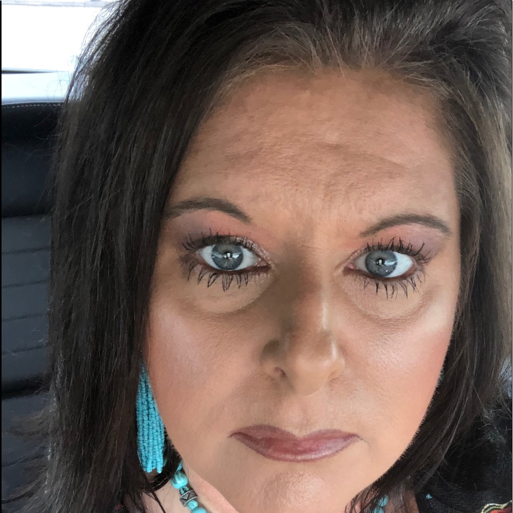 Meet your Posher, Tara